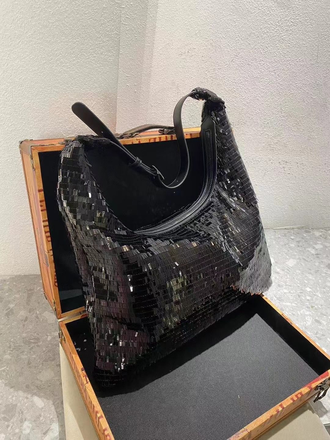 Borsa a tracolla elegante con cento perline e paillettes, nuova moda femminile per celebrità_voghion.com