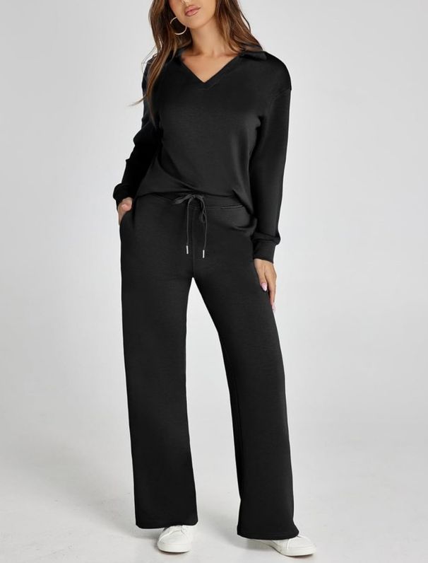 Oversized V-Neck Top & Flared Jogger Set – Streetwear Two-Piece Outfit With Drawstring Waist, Trendy Loungewear_voghion.com