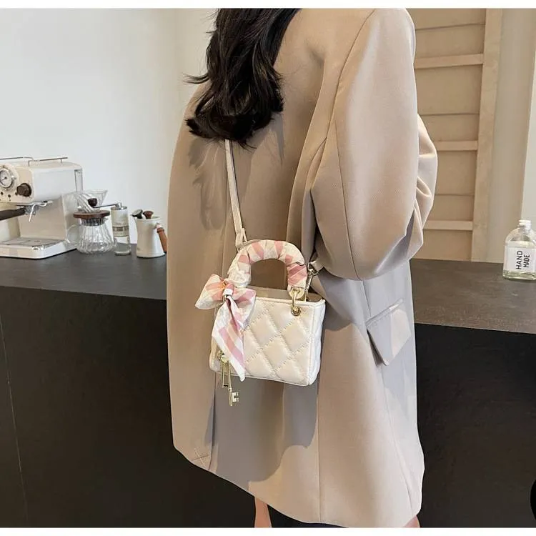 women's bags Princess bag small diamond embroidery handbags shoulder messenger bags_voghion.com