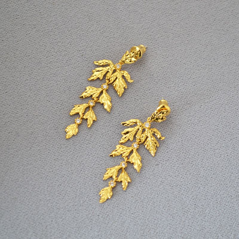 1 Pair Retro Leaf Plating Copper Drop Earrings_voghion.com