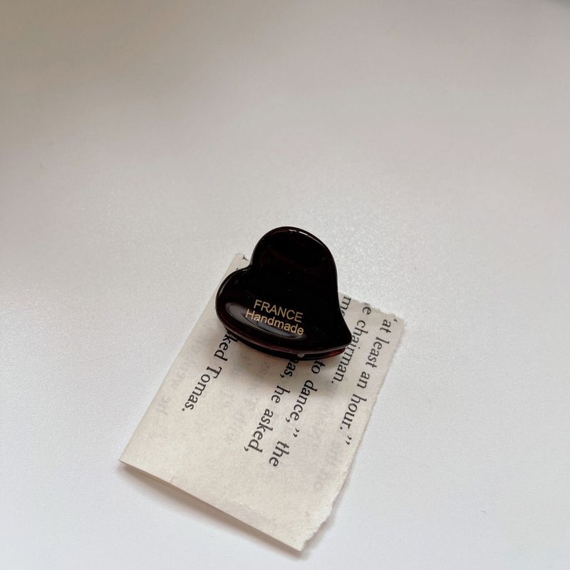 Unisex Gold Label Love Clip Mini acetate clip bangs side clip Children's shark clip women's hair accessories Clip_voghion.com