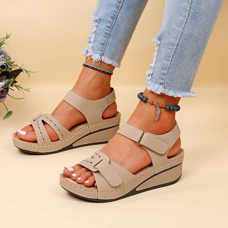 New 2024 Large Casual Fish Mouth Roman Style Sandals Women's Outwear Velcro Shake Line Shoes_voghion.com