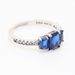 Anello da donna con tre pietre rettangolari blu a forma di bolla, design di nicchia alla moda, anello classico con diamanti blu_voghion.com