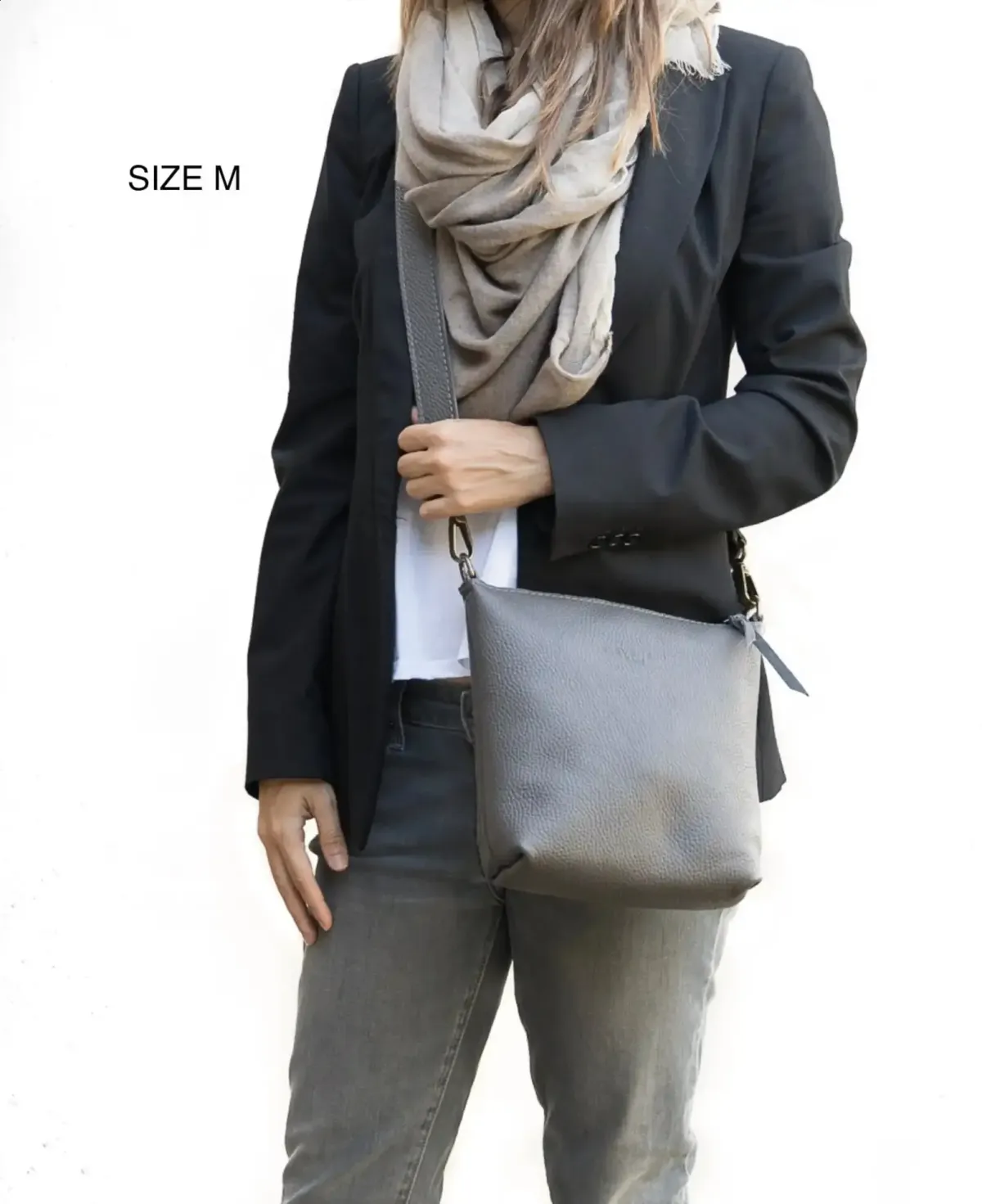 Borsa a tracolla in pelle. Ora puoi aggiungere una borsa a tracolla corta per portarla sulla spalla. Cerniera YKK 240805._voghion.com