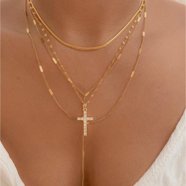 Set di collane con croce a strati placcate in oro, ciondolo a croce con zirconi cubici e catene multifilo, gioielli religiosi e quotidiani_voghion.com
