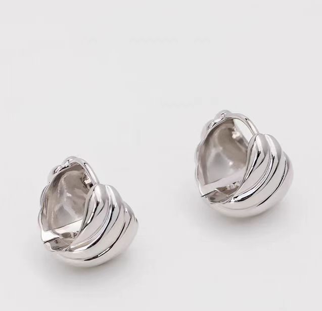 Fine Earrings For Women, Light Luxury, Niche, High End Design, Retro Temperament, Simple And Versatile_voghion.com