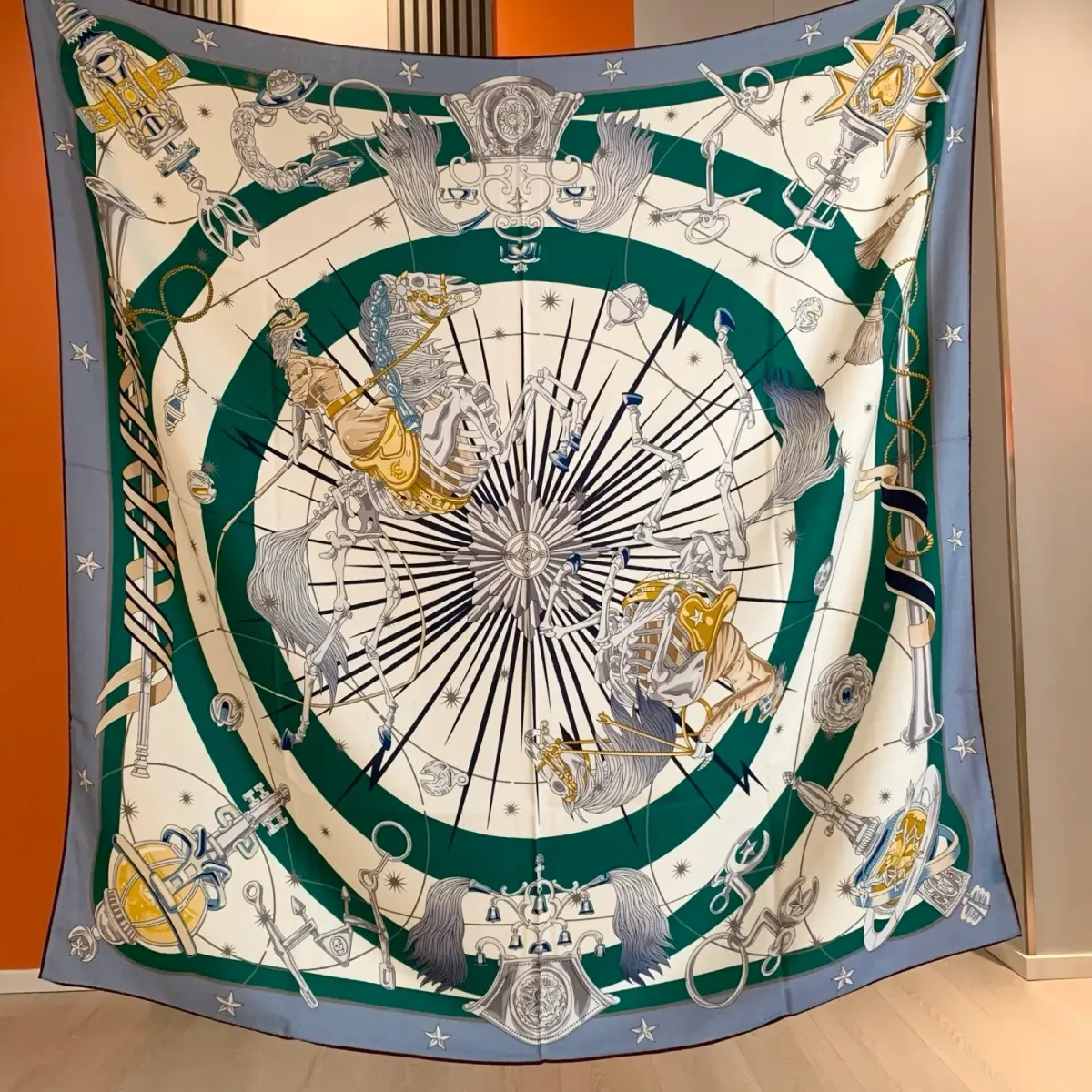 140*140cm Designer H Large Double Sided Same Color Hand-rolled Cashmere Silk Blended Shawl Pattern Orange Scarf Gift_voghion.com