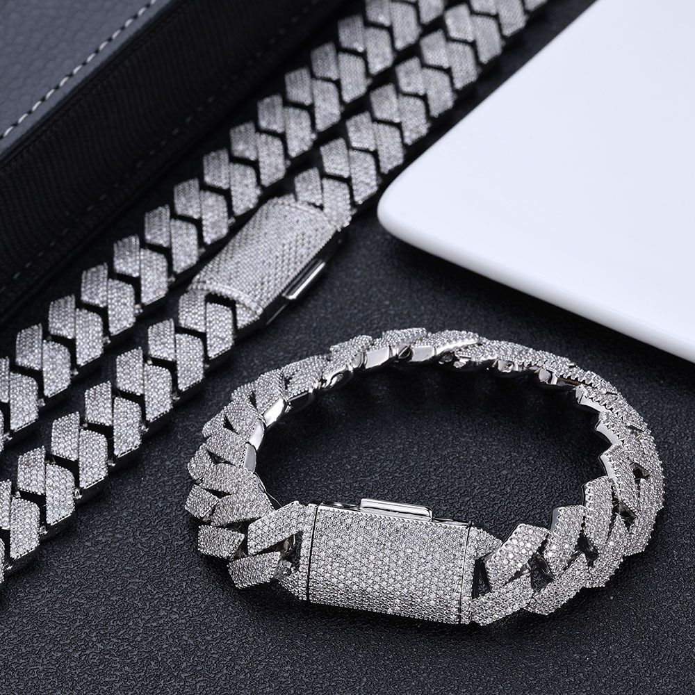 Catena a maglie cubane Hip Hop per uomo e donna con zirconi, design a 4 file con taglio a diamante, larghezza 15 mm, lunghezza regolabile per collana e bracciale_voghion.com