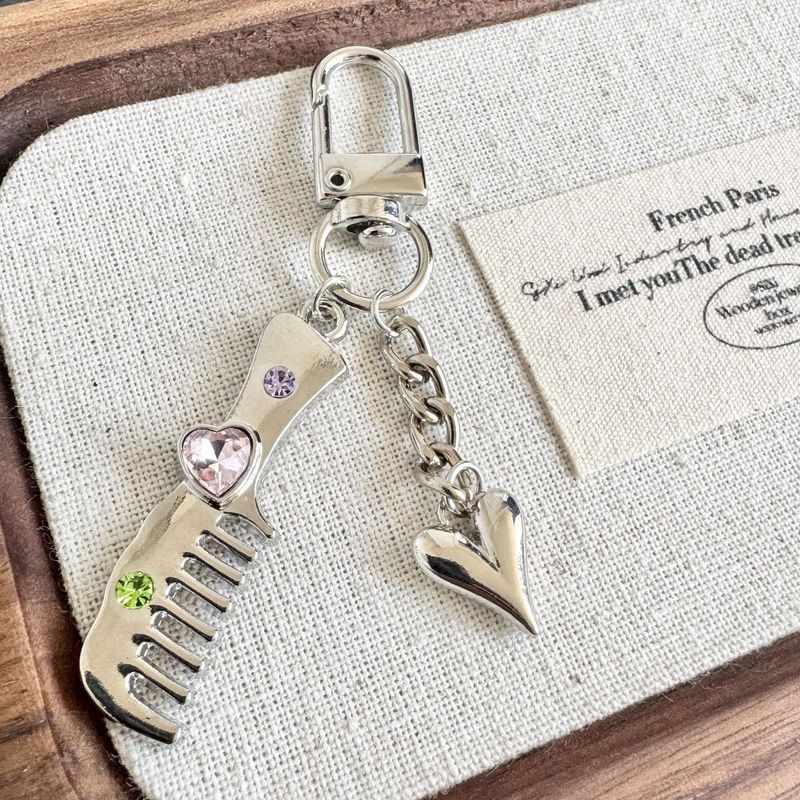 Portachiavi con ciondolo a forma di cuore, coltello, forchetta e pettine in osso, per coppia, stile borsa, decorazione_voghion.com