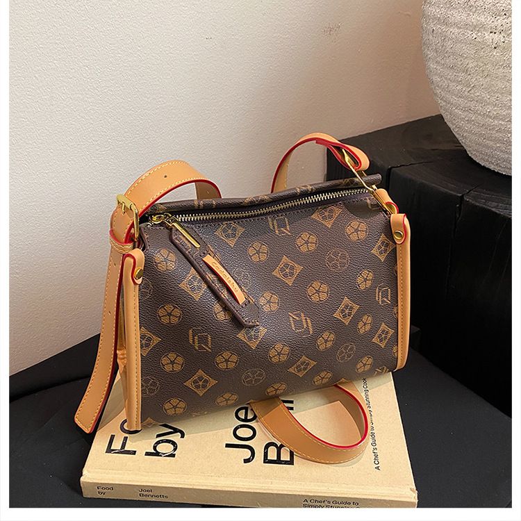 Borsa a tracolla con monogramma e lettera, stile versatile e alla moda, da donna, modello 2025_voghion.com