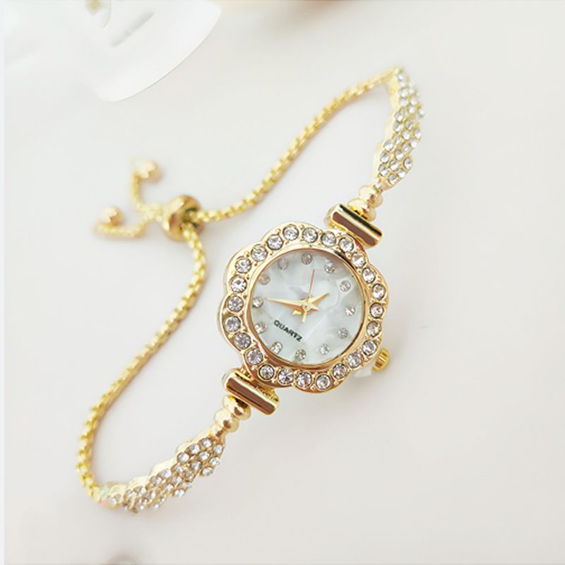New Stylish Temperament Diamond-studded Women's Watch With Adjustable Pull-out Bracelet_voghion.com