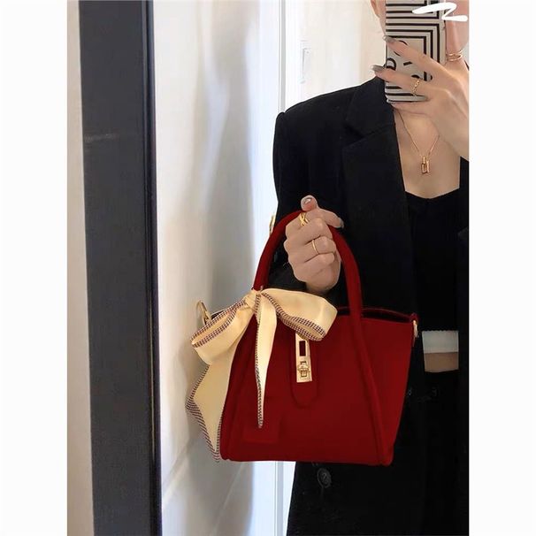 Women's Large Capacity Bucket Women 2025 New Crossbody Handbag Red Bride Wedding Bag_voghion.com