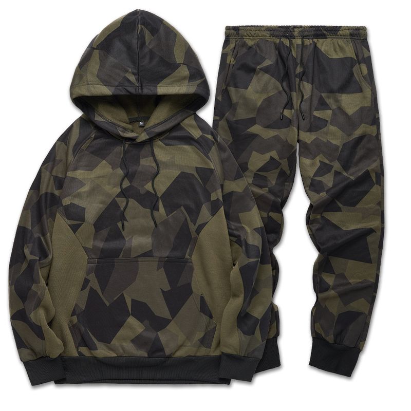 Vêtements pour hommes automne et hiver nouveau à capuche cordon polaire camouflage deux pièces ensemble hommes grande taille costume de sport décontracté_voghion.com