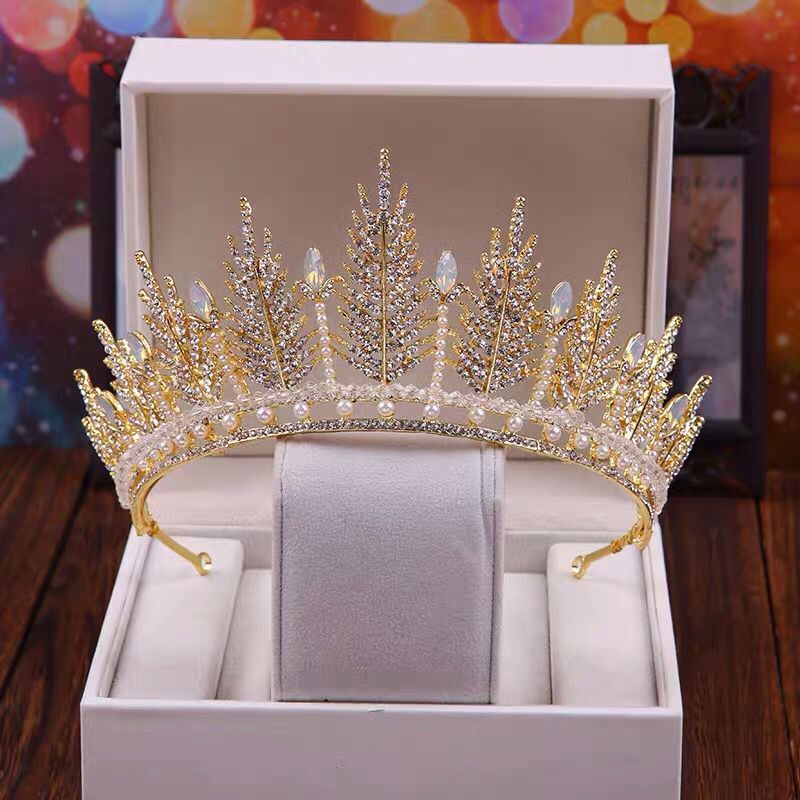 Bridal crown headdress three-piece set new Korean style atmospheric golden wedding crown hair accessories princess wedding accessories_voghion.com