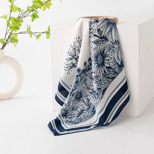 Kunstnerisk liten firkantet geometrisk utskrift, simulert silke solbeskyttelse for nakke, arr, allsidig skjorte, profesjonell_voghion.com