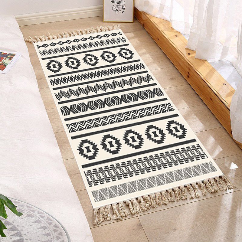 Home Textile Moroccan Corrugated Polyester Cotton Handmade Tassel Woven Carpet Plain Simple Spring And Summer Outdoor Picnic Camping Blanket_voghion.com