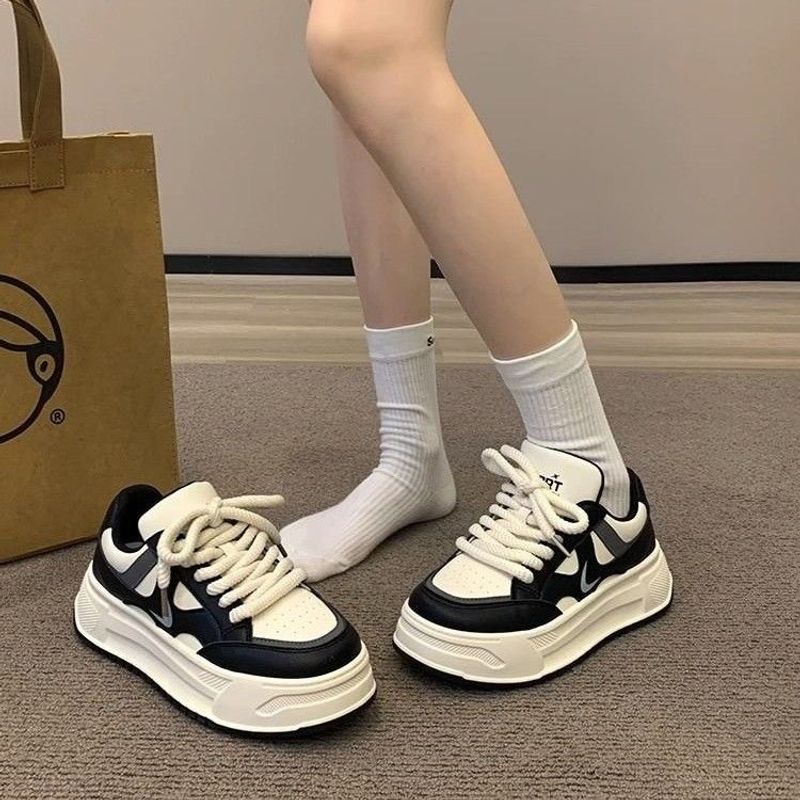 New Style Versatile Casual Retro Niche Popular Thick Soled Sneakers For Women Super Popular Versatile Sports White Shoes_voghion.com