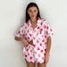Damen-Pyjama-Set mit rosa Liebesdruck, kurzärmeliges Shorts-Zweiteiler-Set aus Kunstseide, zweiteiliges Set zum Tragen zu Hause_voghion.com