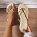 2025 Summer New Clip Toe Beach Vacation Leisure Soft Flat Bottom Women's Sandals And Slippers_voghion.com