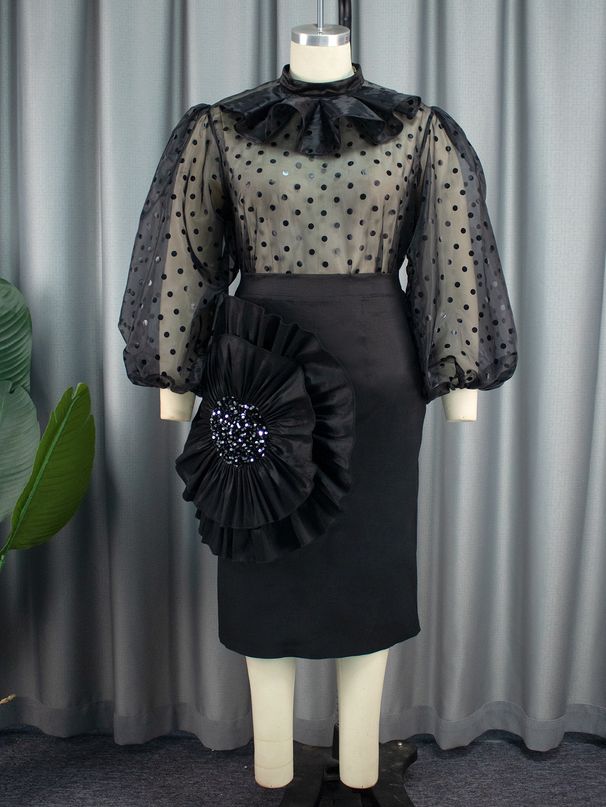 Sexy duerchsichteg Polka-Punkt-Mesh-Blusenkostüm Dräidimensional Blummenrock Zweedeel Set_voghion.com