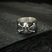 Anello aperto regolabile con teschio da motociclista hip-hop in stile punk_voghion.com