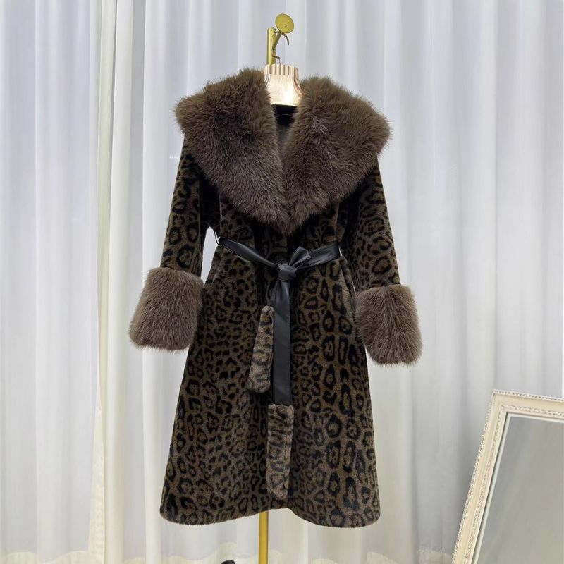 Îmbrăcăminte pentru femei toamna și iarna nouă catifea de nurcă la modă leopard imprimat femeii aurii catifea de nurcă temperament larg palton de blană nobilă_voghion.com