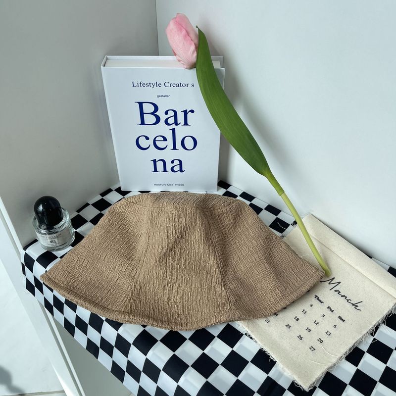 Texturierter Plissee-Bucket-Hut für Damen in Lila, trendiger, vielseitiger Sonnenhut, kleiner Sonnenschutzhut, Bucket Basin Hat_voghion.com