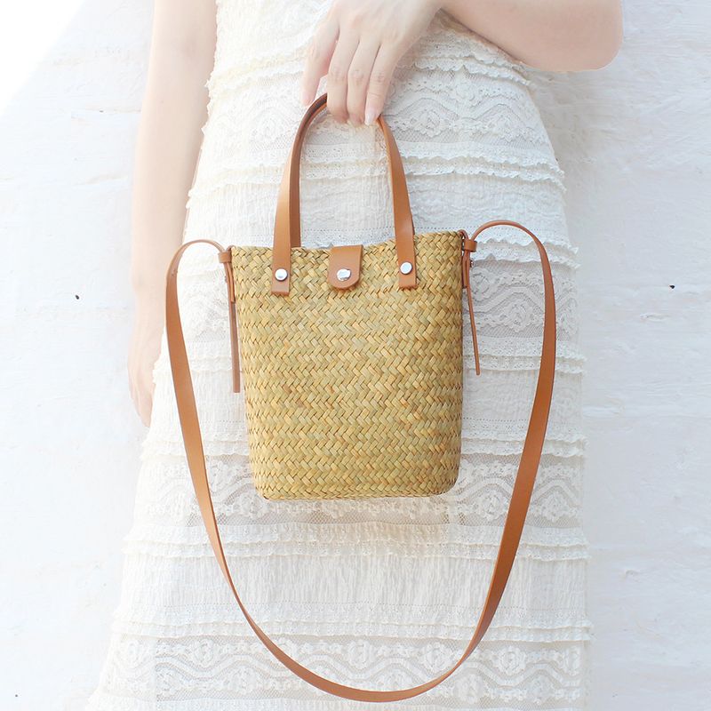 Straw - Woven Hand - Knitted Cross - Body Bag, A Niche And Versatile Shoulder - Carried Coin Purse, Raffia Mobile Phone Bag For Beach Vacations, Women_voghion.com