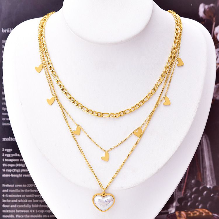 Collana a triplo strato con piccolo ciondolo a forma di lucchetto stampato, catena liscia a forma di cuore con zircone verde quadrato_voghion.com
