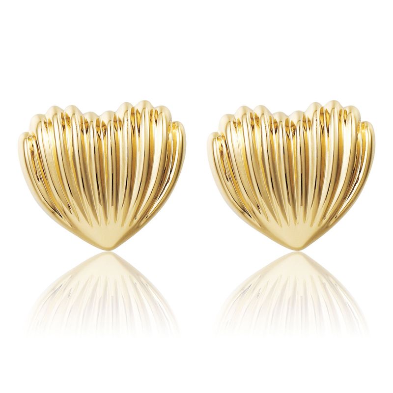 INS brass earrings with smooth heart-shaped design, corrugated earrings, studs_voghion.com