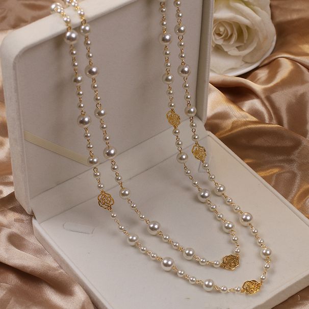 Xiaoxiangfeng hollowed out camellia pearl sweater chain women's long necklace clothing pendant_voghion.com