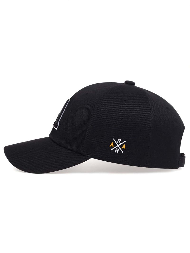 Gestickte Baseballkapp fir Männer mat Texter, gefüttert mat Polyestermaterial, 24 Modeller, hiergestallt a China fir Hierscht a Wanter_voghion.com