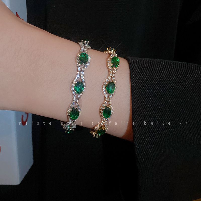 Emerald Green Diamond-Studded Clasp Niche Design Bracelet Light Luxury High-End Sense Temperament Jewelry For Women_voghion.com