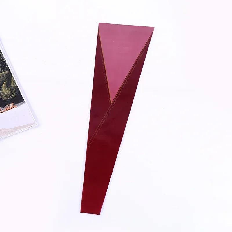 50pcs/pack Single Rose Packaging Bag Phnom Penh Triangle Single Packing Waterproof Packaging Bag Flower Shop Supplies Wholesale_voghion.com