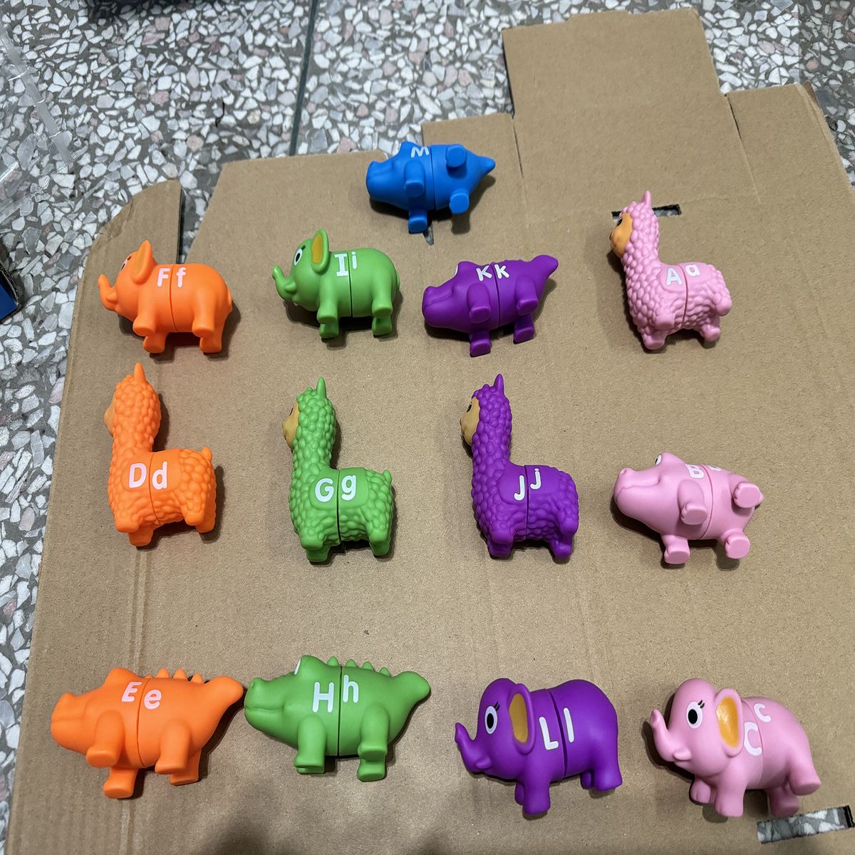 Nieuwe kinderalfabetpuzzelspeelgoed Alfabet-paarspeelgoed Educatieve cadeaus Speelgoed_voghion.com