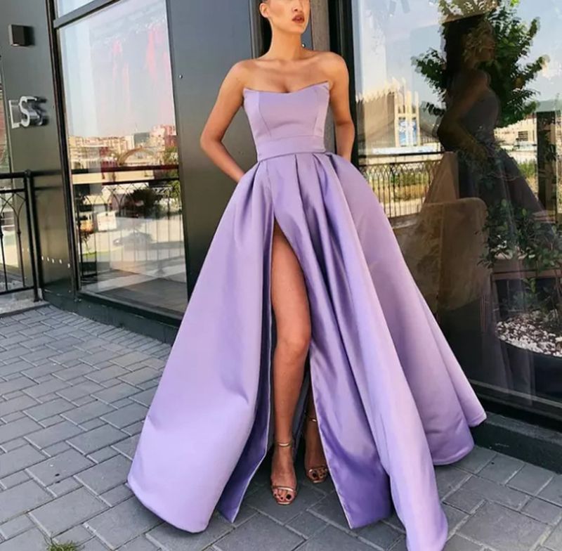 New European And American Dress Sexy Strapless Split Long Banquet Host Evening Dress_voghion.com