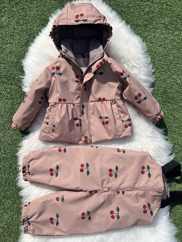 Lente-outfitset voor meisjes - Top met lange mouwen en broek met bloemenprint, zachtroze en neutrale tinten, comfortabel en stijlvol voor kinderen van 3 tot 8 jaar_voghion.com