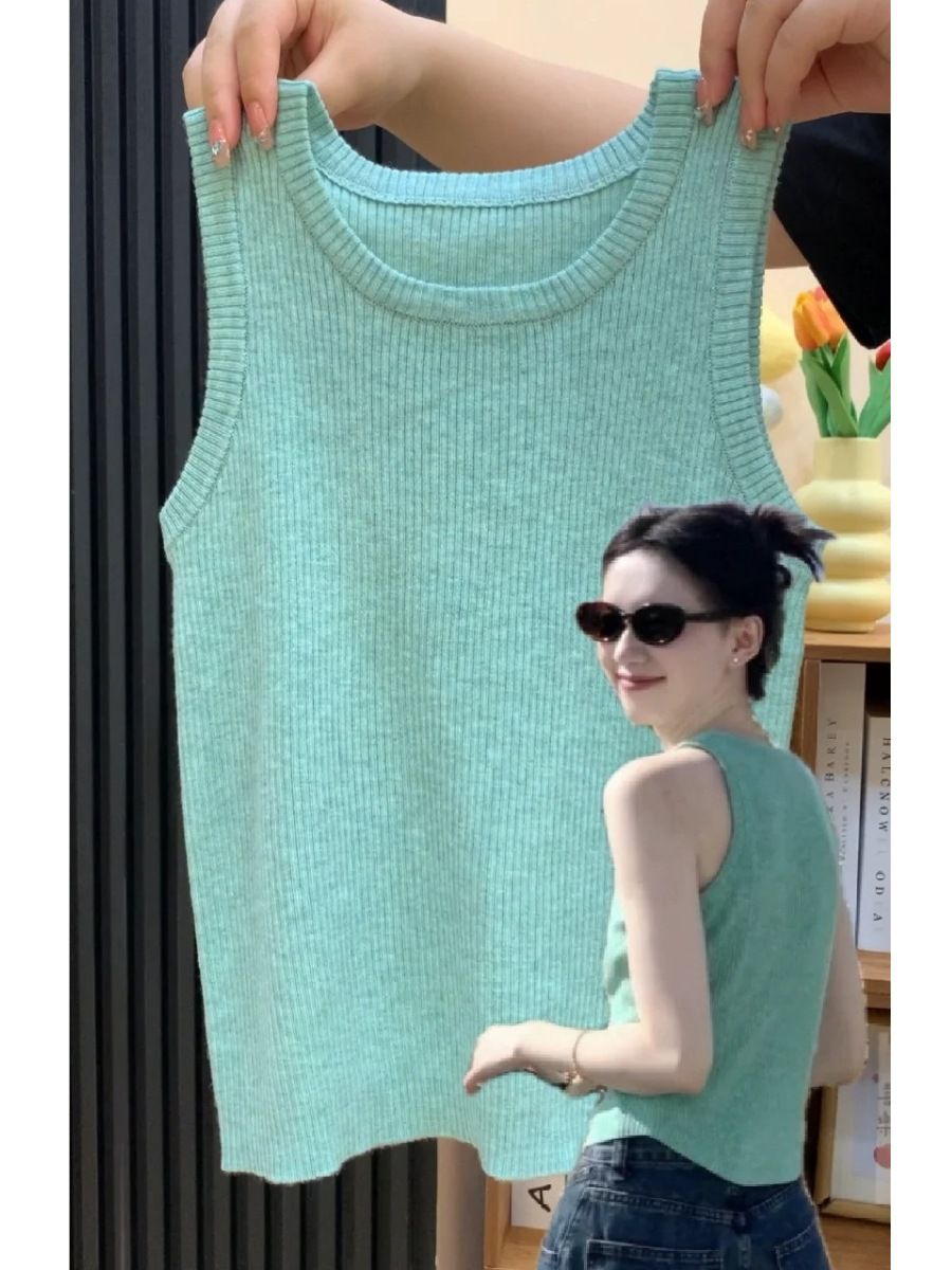 Sommerliche mintgrüne Weste mit elegantem, modischem Design, schmaler Passform und schlankmachender Wirkung, verdeckt die Brust, gestrickt_voghion.com