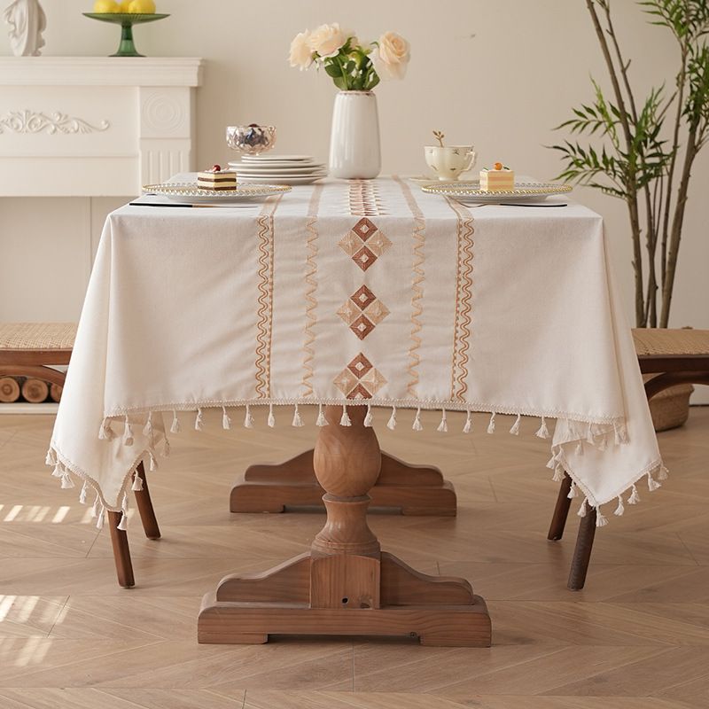 Nappe imperméable et antitache en polyester et coton, moderne et simple, broderie à carreaux en forme de losange, table à manger légère, luxueuse et haut de gamme_voghion.com