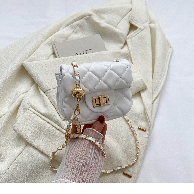Sacs à bandoulière pour femmes, mini sac à chaîne en diamant, sac à main à verrouillage, mode simple, sac à bandoulière, petit sac Tide._voghion.com