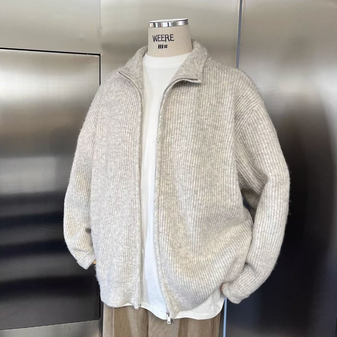 Cardigan da uomo in maglia premium con cerniera - Maglione comodo e ampio con collo alto per l'inverno, casual ed elegante (disponibile in grigio chiaro e nero)_voghion.com