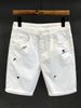 Weiße bestickte Jeans Herren Loose Casual 2023 Sommer Neue Fünf-Punkt-Hose Herren-Shorts Trendy Mittellange Hose_voghion.com
