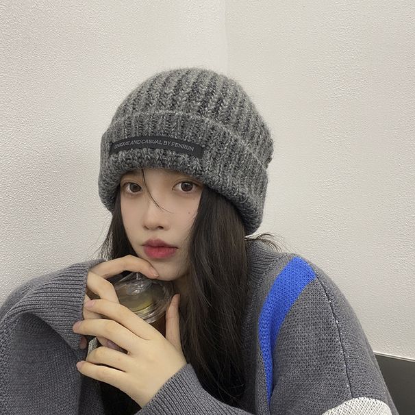 Women's Knitted Hat, 2025 Summer New Large Head Circumference, Warm Wool Cap, Thin Face, Fashion Loose,_voghion.com