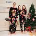 Conjunto de pijamas natalinos combinando para a família – Pijamas festivos com estampa de Papai Noel e bengala doce para pais, filhos e animais de estimação (P-4XG) – Pijamas natalinos macios em algodão._voghion.com