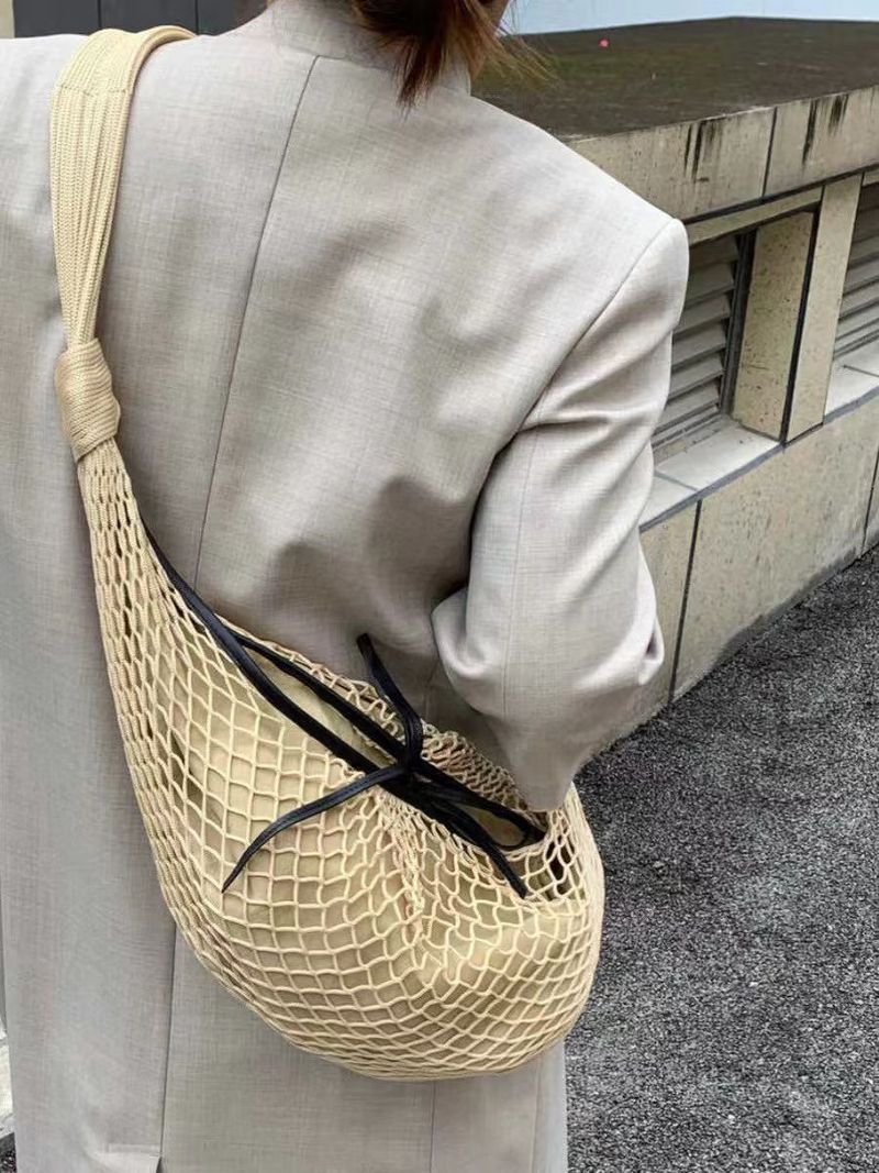 2025 Frühling und Sommer Strand Netflix gleiche Mode Hundert Kollision Farbe Mesh Weben Flare Design Umhängetasche Casual Daily personalisiert_voghion.com