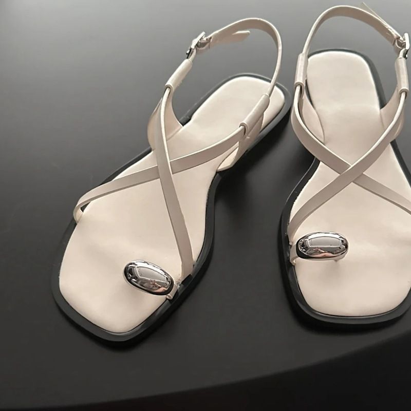 Women's Gladiator Sandals (Metallic Accent Cross-Strap Flat Slides - Adjustable Toe Loop & Ankle Wrap For Beach & Casual Wear)_voghion.com