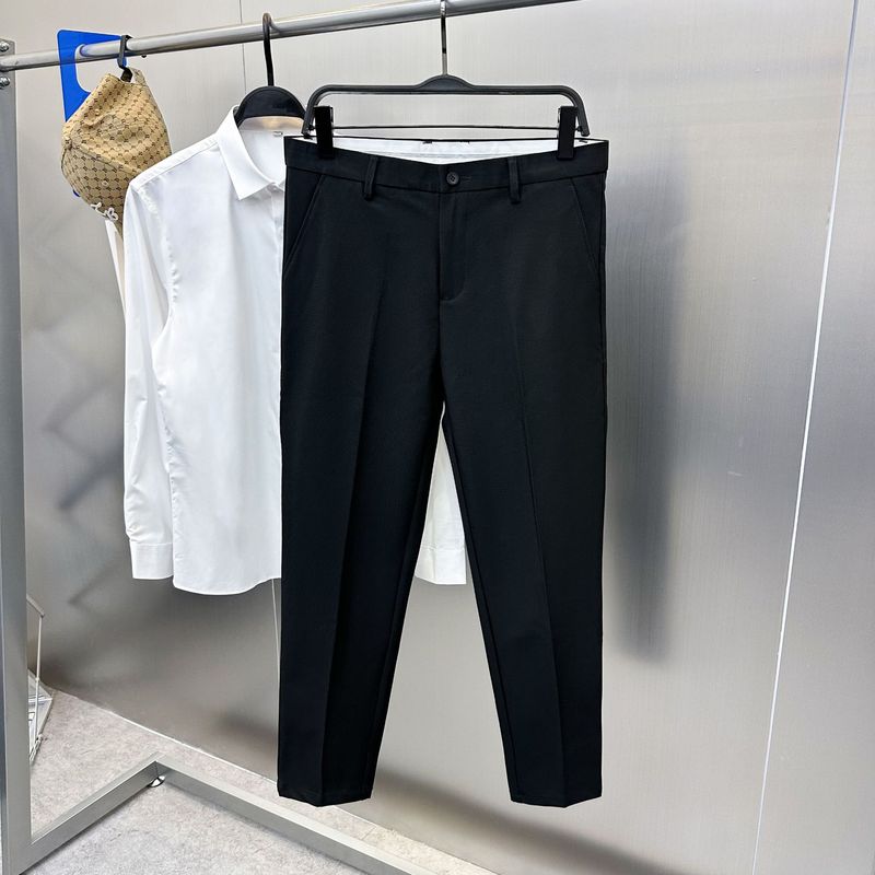Abbigliamento da uomo Pantaloni casual neri traspiranti da uomo primaverili stile semplice pantaloni da uomo d'affari piccoli piedi leggermente elastici B1GAE1X10_voghion.com