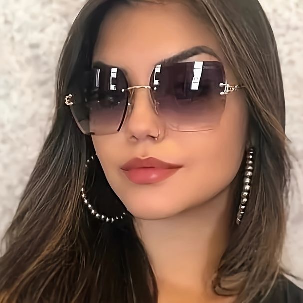 Large rimless women gradient lenses, fashionable sungla with hollowed temples for holidays, beach party, fashion_voghion.com