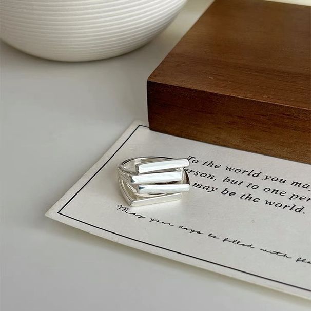 Anello aperto da donna in argento sterling con croce lucida multistrato S, semplice e minimalista, stile di nicchia_voghion.com