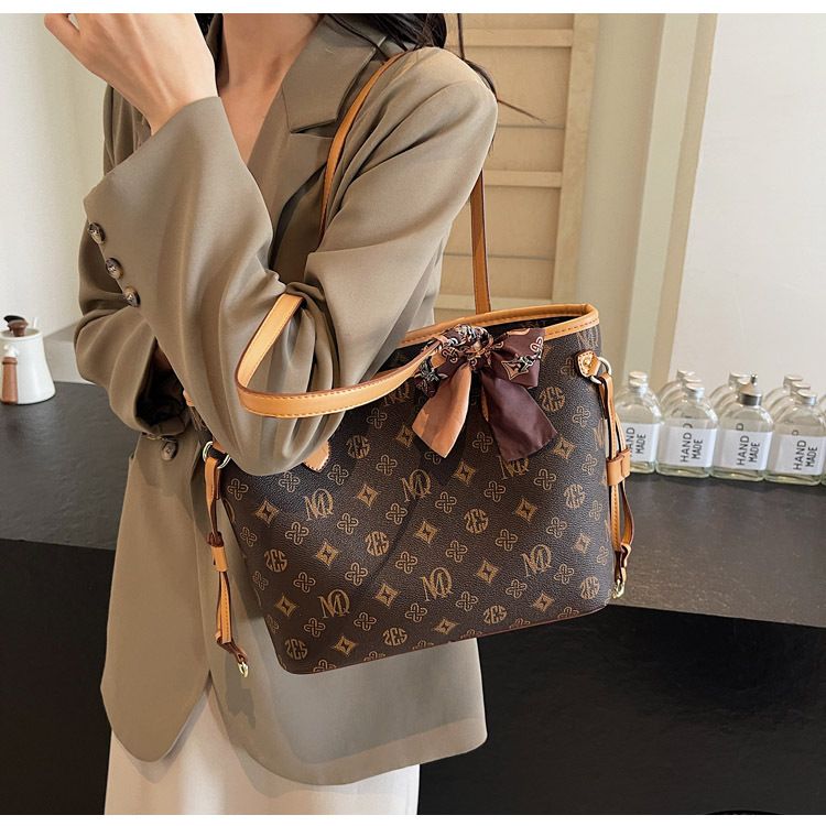 Borsa di alta qualità per le donne, nuova tendenza moda autunno e inverno 2024, borsa a tracolla leggera e di lusso, tote di grande capacità_voghion.com
